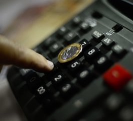 Economia: IBGE aponta crescimento de 2,5% no trimestre